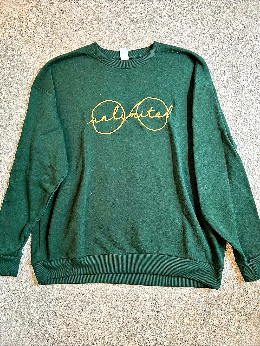 Embroidered Unlimited Wicked Sweatshirt Green & Yellow Like New